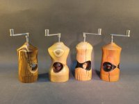 Muskatmühlen, Goldregen, Robinie, Buche stockig, Pflaume