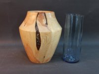 Vase aus Thuja mit Glaseinsatz, D=16cm, H=20cm, WS6-8mm