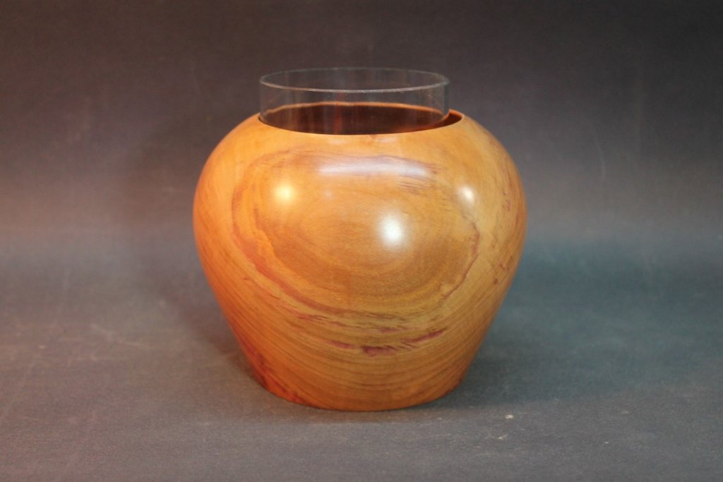 Vase aus Pflaume mit Glaseinsatz, D=14,5cm, H=12cm