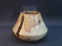 Vase aus Thuja mit Glaseinsatz, D=16cm, H=12,5cm, WS4-5mm